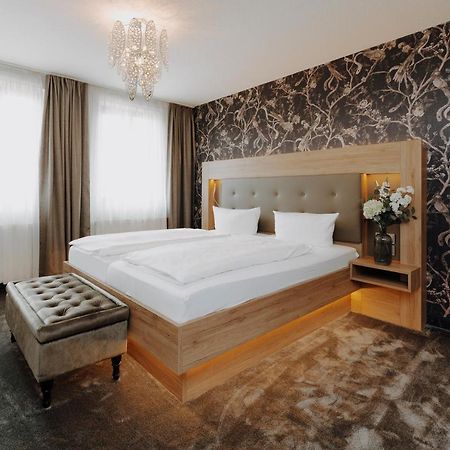 Hotel Schwarzer Adler Stendal Kültér fotó